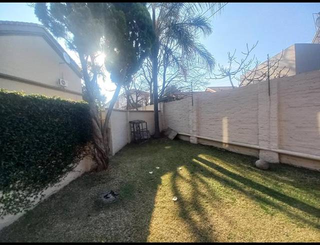 2 BEDROOM DUPLEX FOR SALE IN GARSFONTEIN